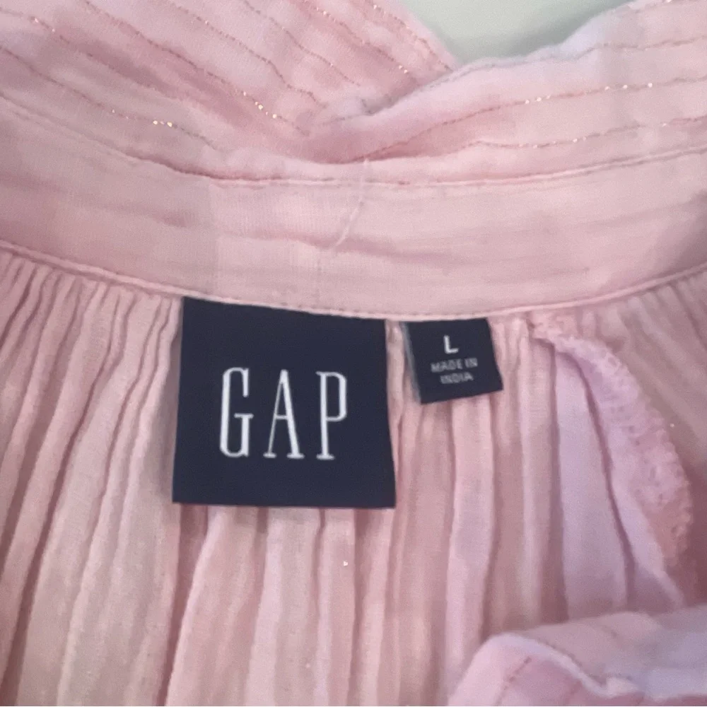 GAP Women’s Pink Button-Up Blouse with Ruffle Sleeves - Picture 9 of 15